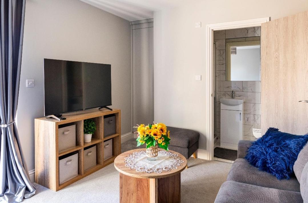 Luxury House 4 Ensuite Bedrooms, Free Parking ,Wifi Oxford Kültér fotó