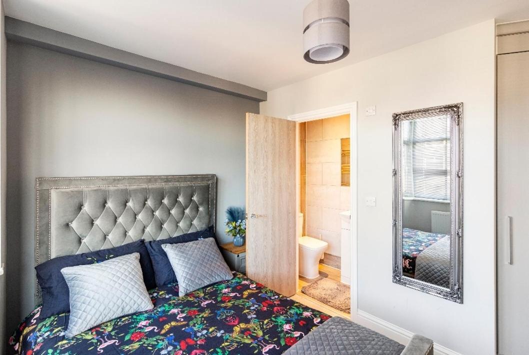 Luxury House 4 Ensuite Bedrooms, Free Parking ,Wifi Oxford Kültér fotó