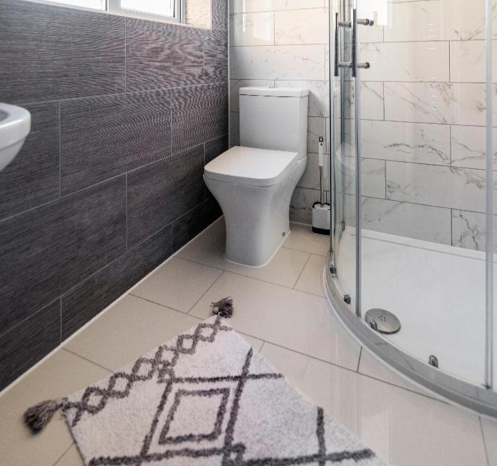 Luxury House 4 Ensuite Bedrooms, Free Parking ,Wifi Oxford Kültér fotó