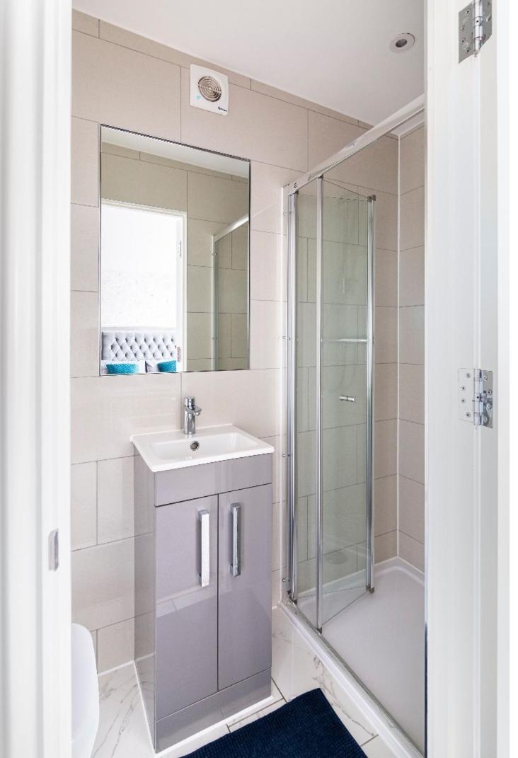 Luxury House 4 Ensuite Bedrooms, Free Parking ,Wifi Oxford Kültér fotó